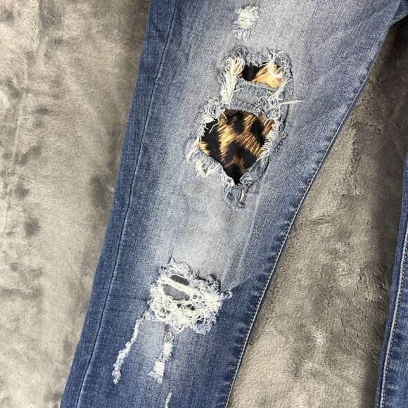 Judy Blue Womens Distressed Skinny Fit Leopard Cheetah Patches Jeans Size 5/27 - Picture 6 of 13